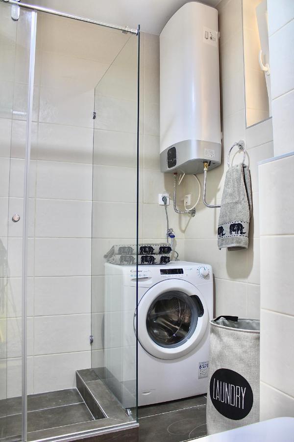 Apartmán Ramonda - New Bělehrad Exteriér fotografie